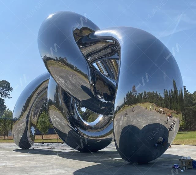 Large stainless steel sculpture 05